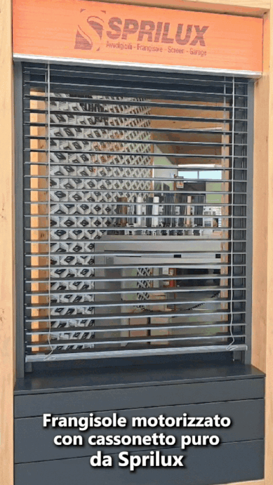 Frangisole Motorizzato Sprilux con Cassonetto Puro: Comfort, Design e Risparmio Energetico