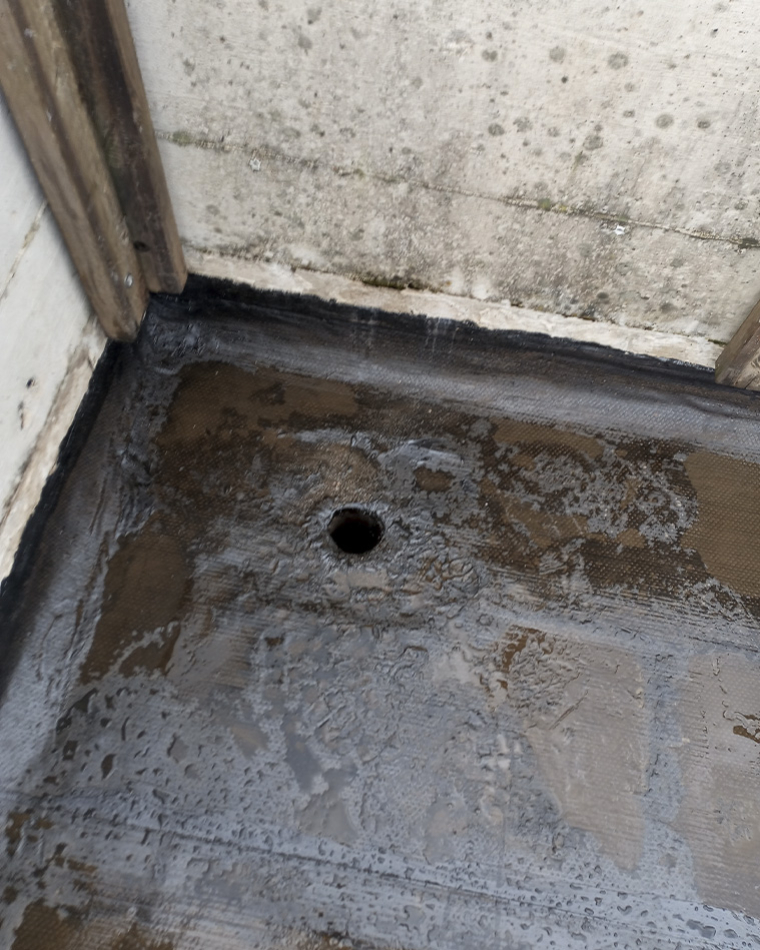 Rifacimento terrazzo a Saronno: impermeabilizzazione e rivestimento