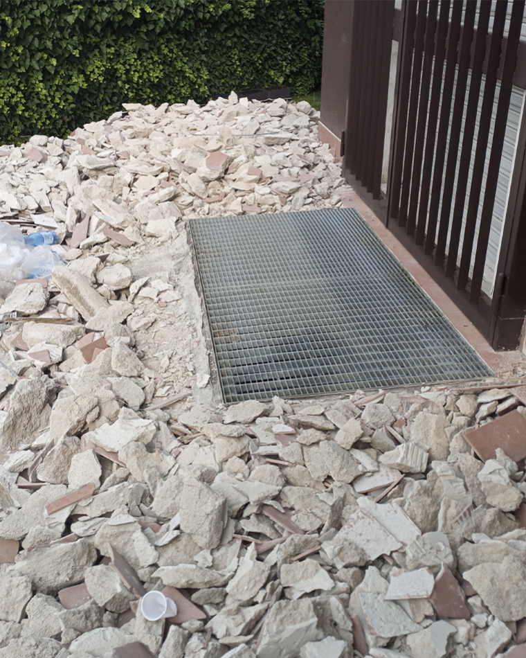 Pavimentazione esterna in gres porcellanato: con Schluter e Panaria